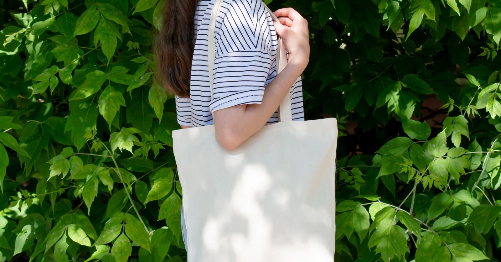 VeeCollection Denice Bag